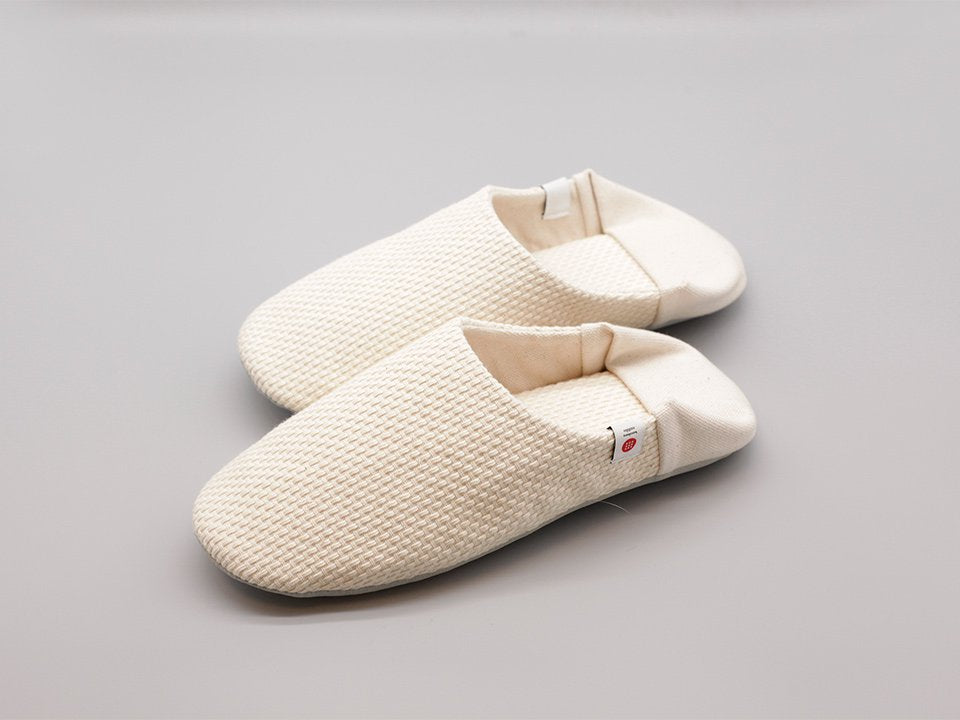 Ecru babouche | 生成りバブーシュ